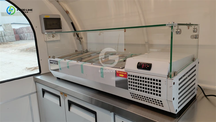 شاحنات الطعام بسعر المصنع، مطبخ الطعام المتنقل مع معدات كاملة مع مقطورات تقديم الطعام المعتمدة من CE للبيع