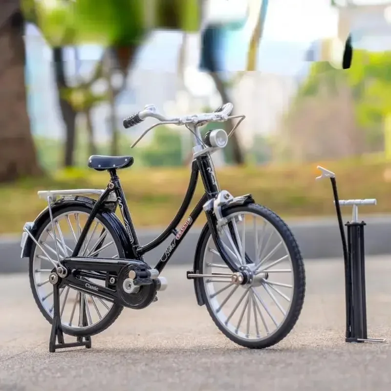 

1PC Simulated Two Eight Bar Bicycle 1:10 Vintage Classic Alloy Model Ornament Gift
