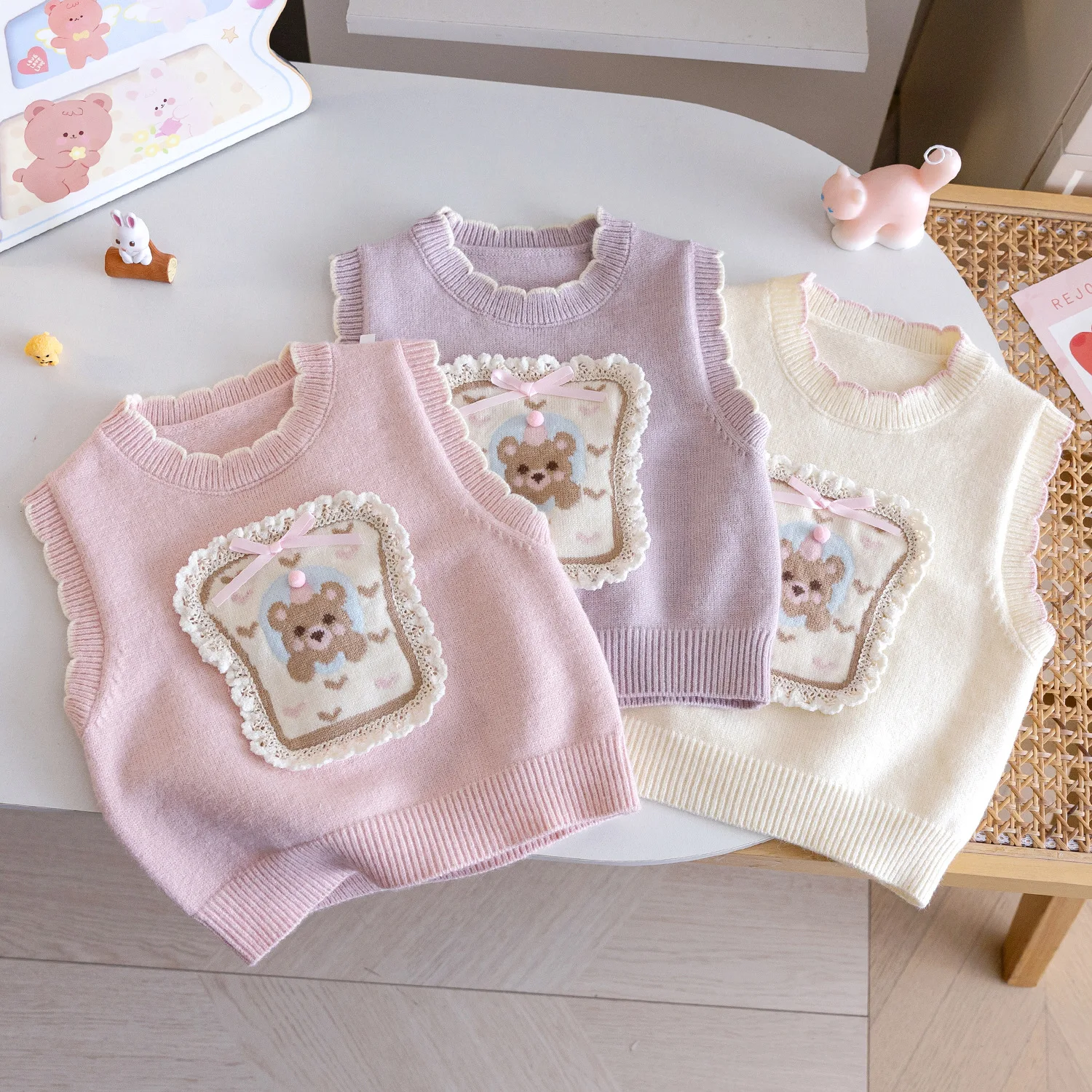 

Cute Girl's Knitted Embroidered Vest Spring Autumn 2025 New Cartoon Design Candy Color Sweater Versatile Little Princ Top