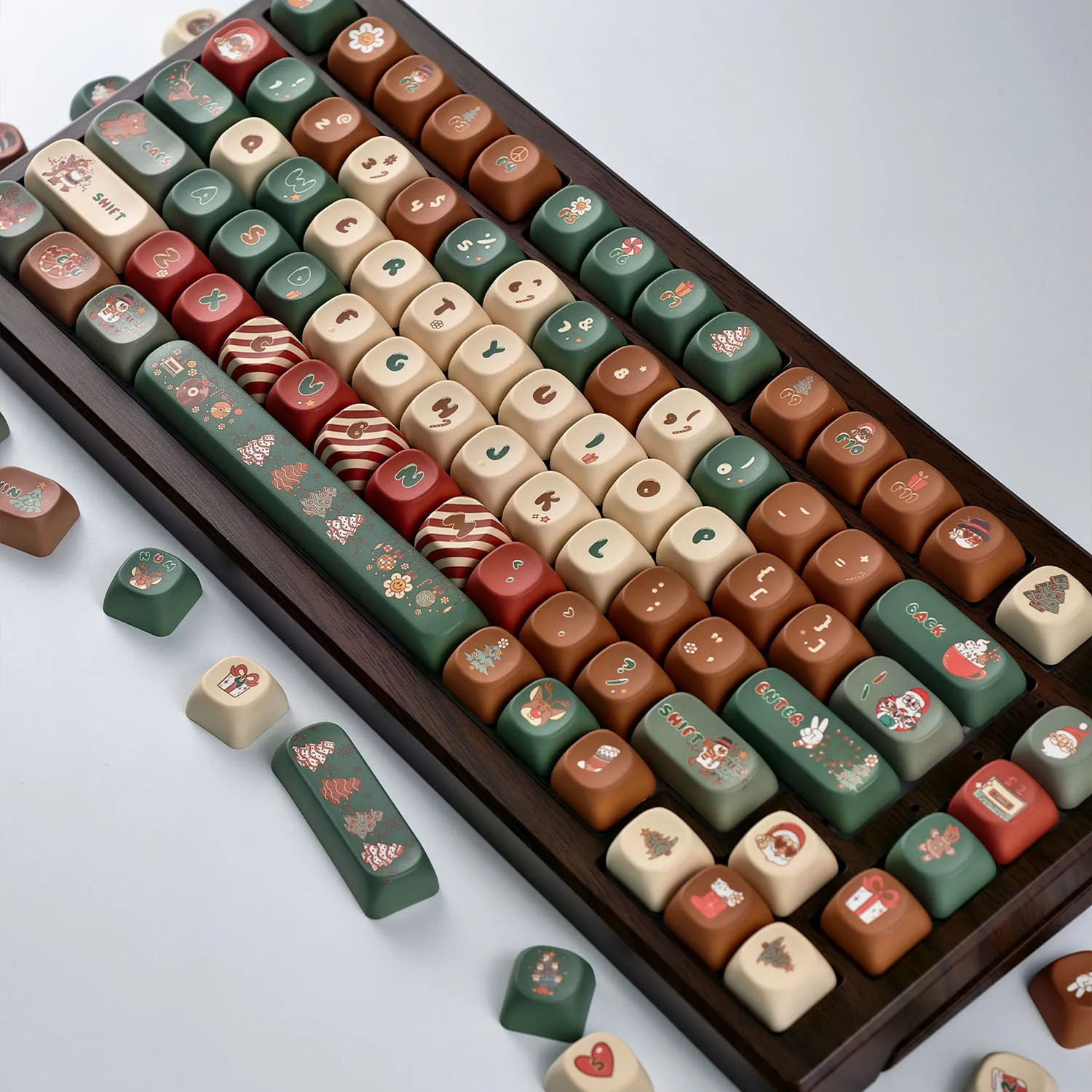 

MAIMOOO Christmas Keycaps MOA Profile PBT Sublimation Round Cute Keycap Cartoon Elk Santa Claus Xmas Mechanical Keyboard Caps