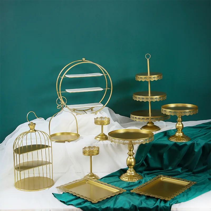 Gold Nordic Cake Stand Chocolates Candy Bar Baking Tray Cake Stand Dining Bar Cream Aesthetic Pastry Panificadora Home Products