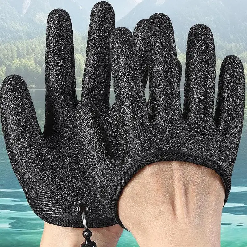 Quick Wear Fishing Gloves Waterproof Anti Slip Puncture Resistant With Carabiner For Fishing Hiking Kayaking
