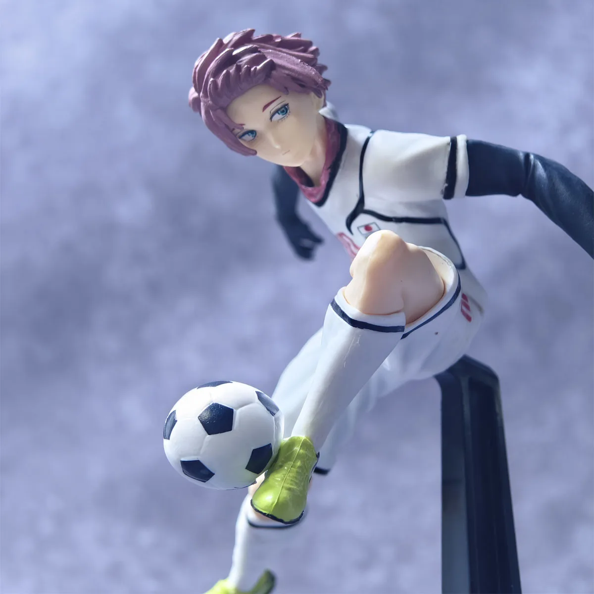 

Anime Blue Lock Figure 17cm No. 10 Area Saeko Iitori Action Model Toys Doll Figure Decoration Boy Birthday Gift
