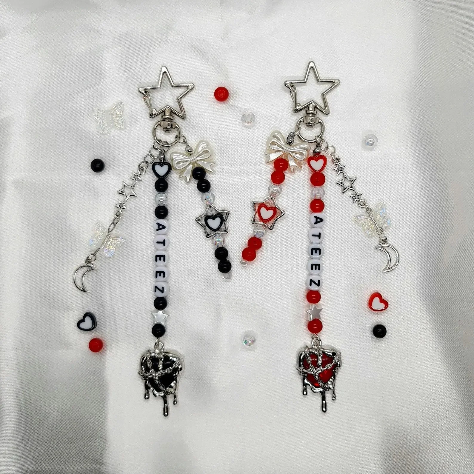 سلسلة مفاتيح مطرزة مصنوعة يدويًا من K-POP، وحقيبة/سحر الهاتف