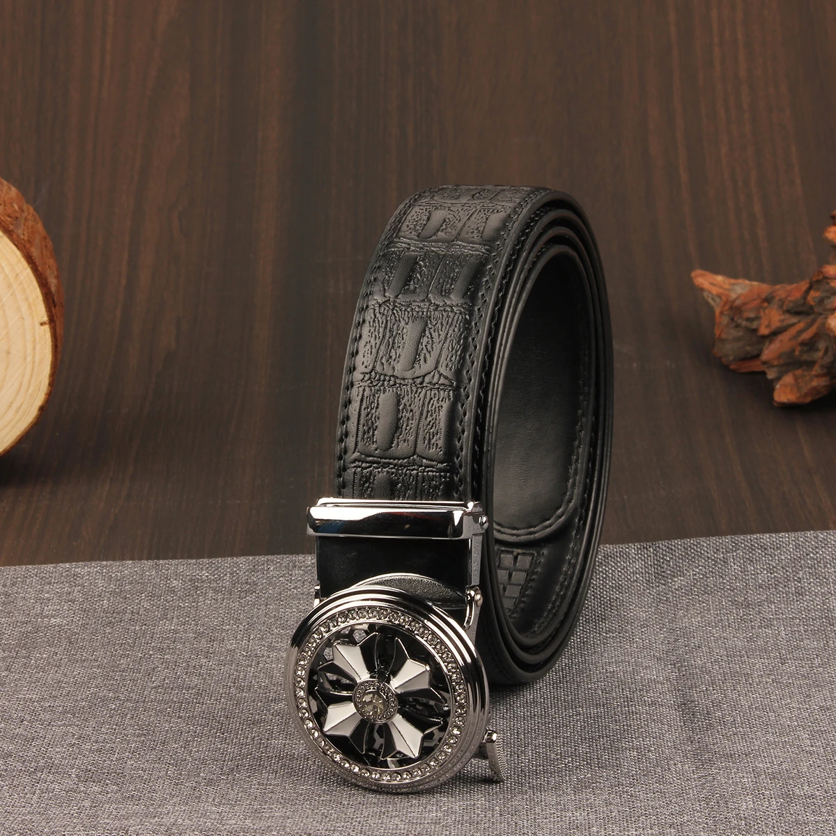 クロコダイル柄ビジネスメンズベルトファッションダイヤモンド自動バックルカジュアルフェイクレザーベルト男性用
