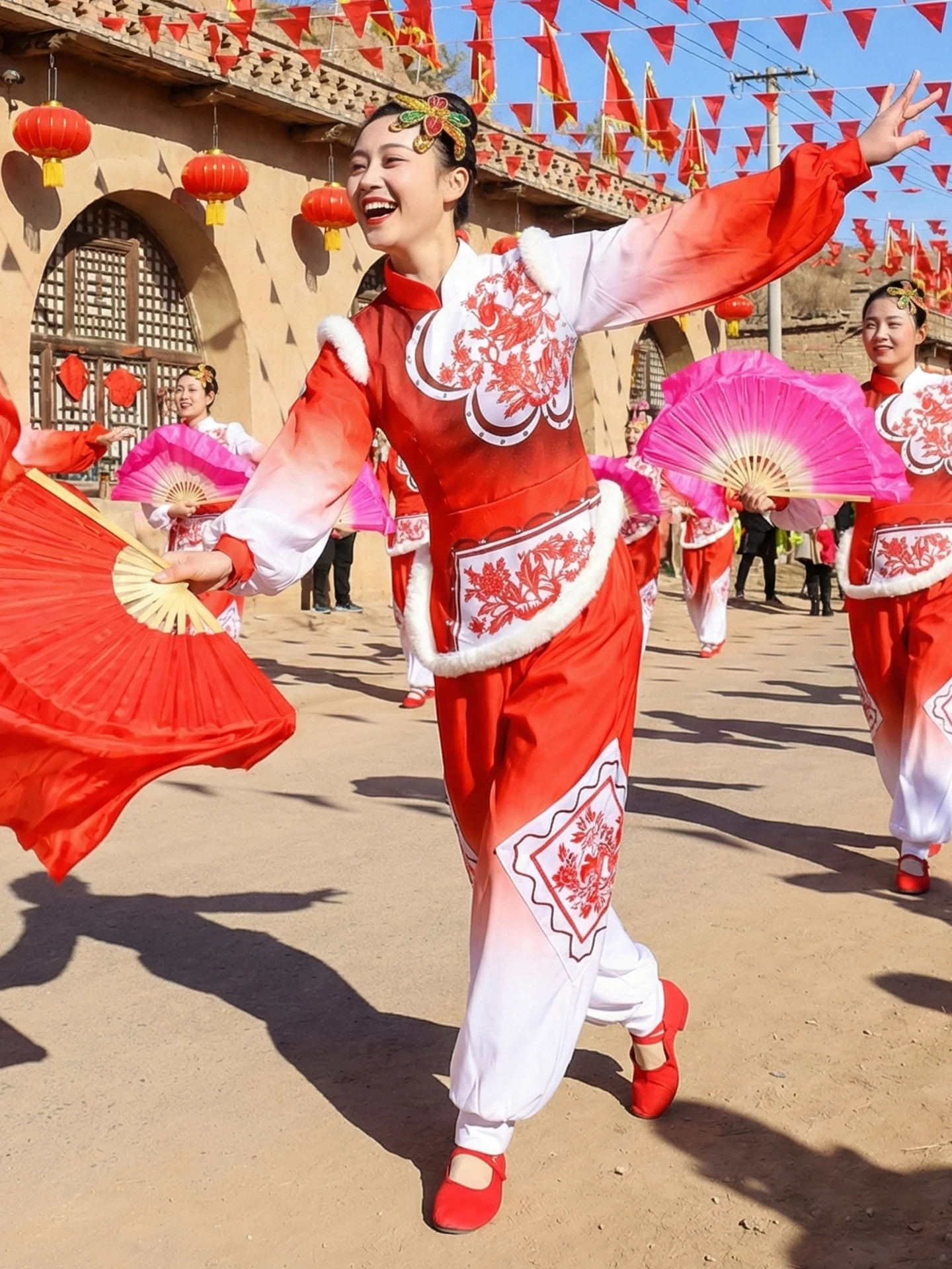 

Northeast China Stilt Dance Costume Adult 2026 New Sle Men Women Dragon Lion Drum Waist Drum Celebration Performance Clothes