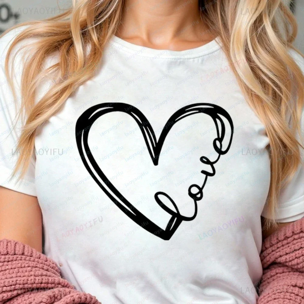 Love-themed Fashionable Women's Clothing Stylish Printed T-shirt, Women's Blouse, Short-sleeved Casual T-shirt for Ladies