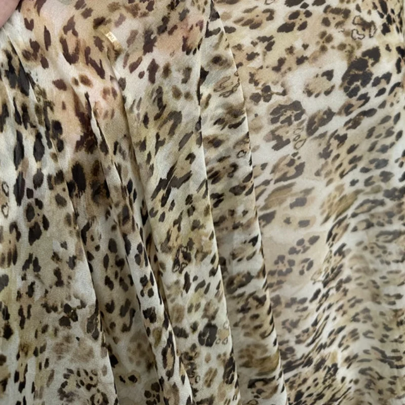 1 meter 100% Mulberry Silk 9 momme Georgette Thin Type Fabric Silk Leopards Printed 140cm 55