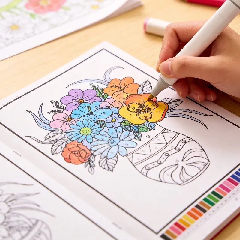 An Adult Coloring Book A Stress-relieving Painting Book for Adults Featuring 32 Plant and Animal Patterns An Ideal Artistic Gift