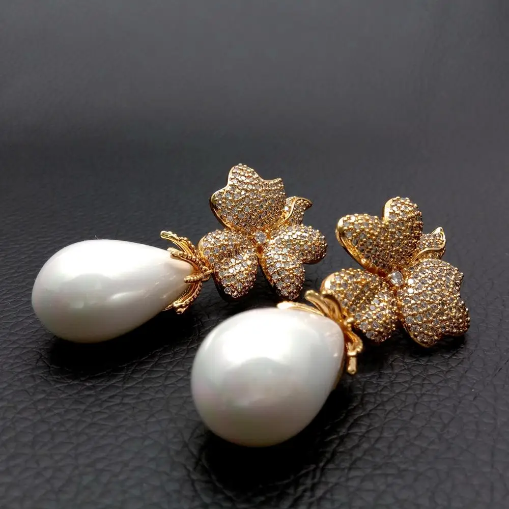 Y·YING White Sea Shell Pearl Teardrop Shape Cz  Pave Flower Stud Earrings Jewelry For Gift