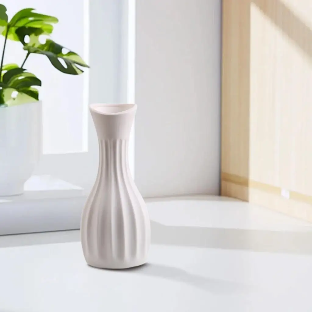 

Ceramic Flower Vase Simple Stylish Modern Decorative Vase Table Centerpiece for Bedside Office TV Cabinet Coffee Table Entrance