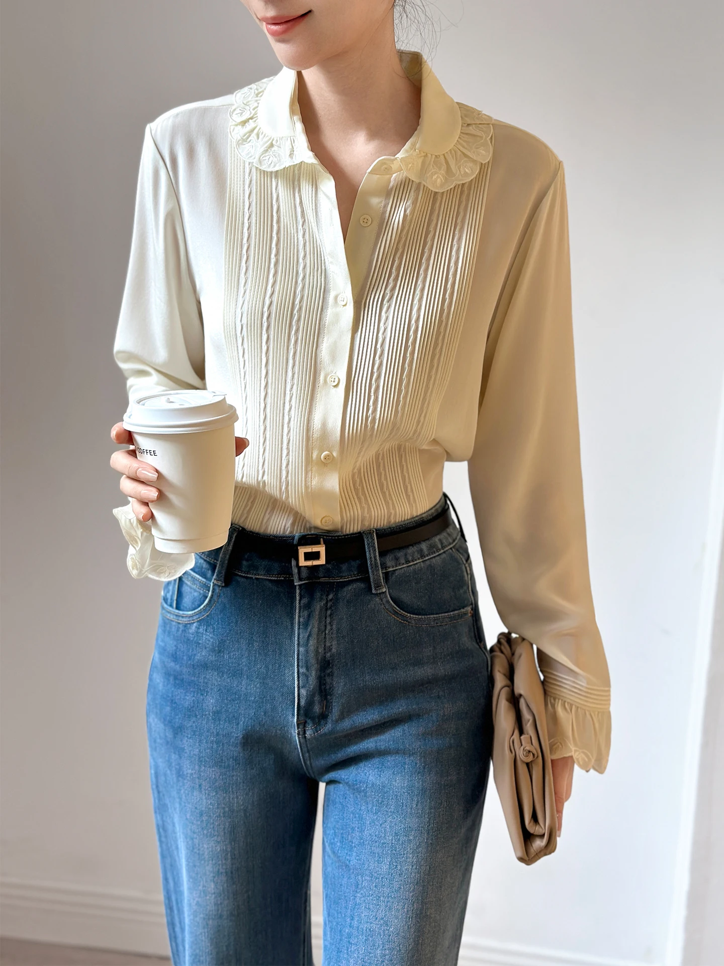 

Ele Silk irt Women's Design Heavy Embroidery Pleated Doll Collar Long Sve Spring New Sle Faionable Top