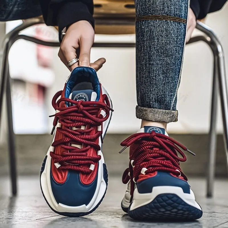 

2025 Autumn Men's Color Block Design Low Top Thick Soled Casual Sports Shoes Fashion Trend Versatile Comfortable Chunky sneakers