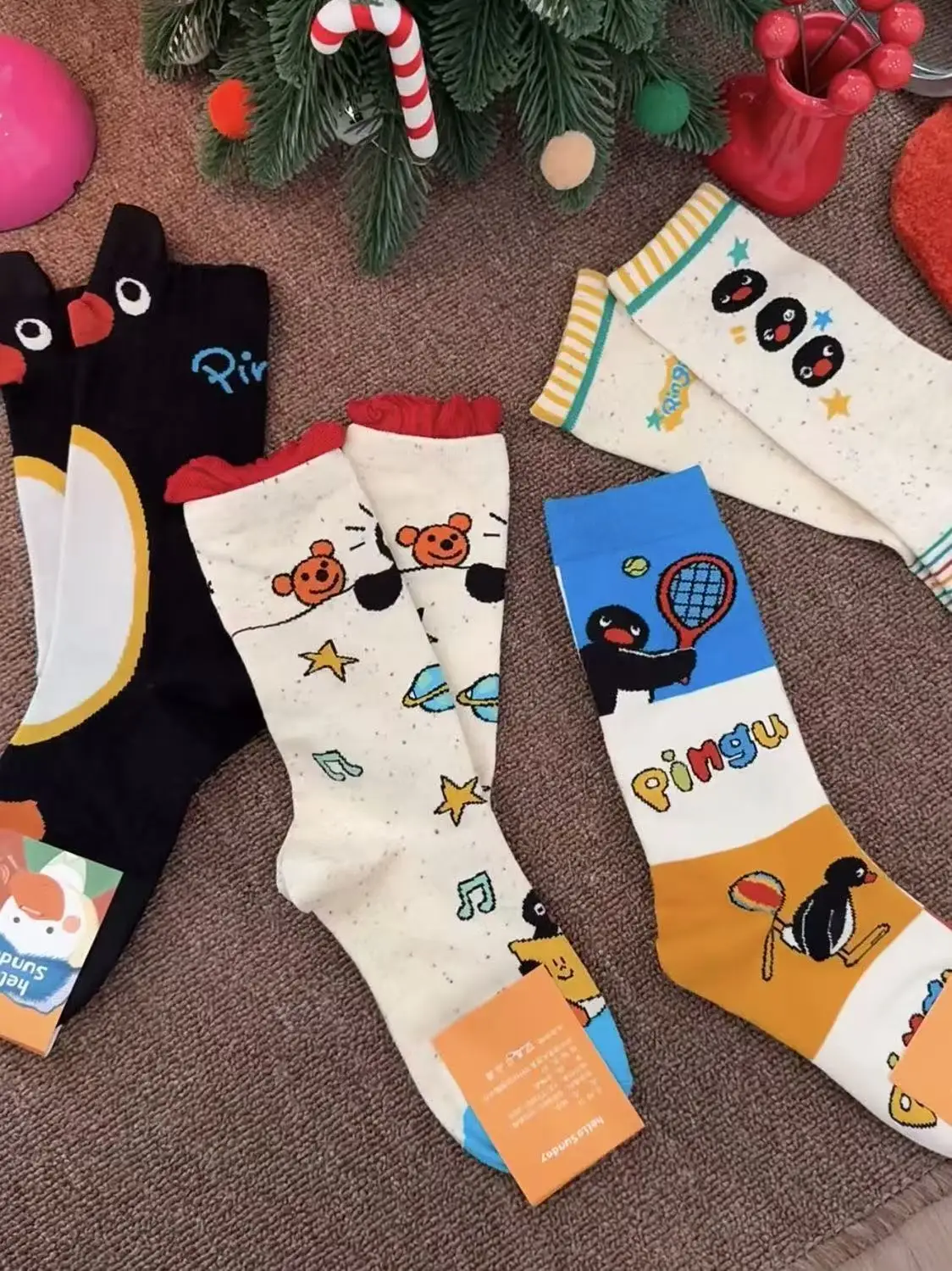 

Cute Girls' Socks: Autumn/Winter Ankle Socks Instagram-inspired minimalist design Versatile cartoon penguin pattern ankle socks