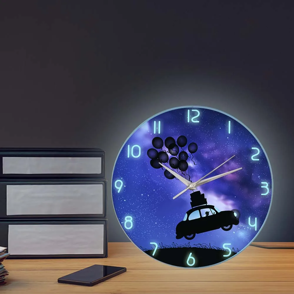 الرجعية سيارة الذباب غير واقعية الوهم ساعة حائط صامتة للأطفال غرفة نوم غرفة المعيشة الطيران في السماء المرصعة بالنجوم ساعة ديكور المنزل سريالية