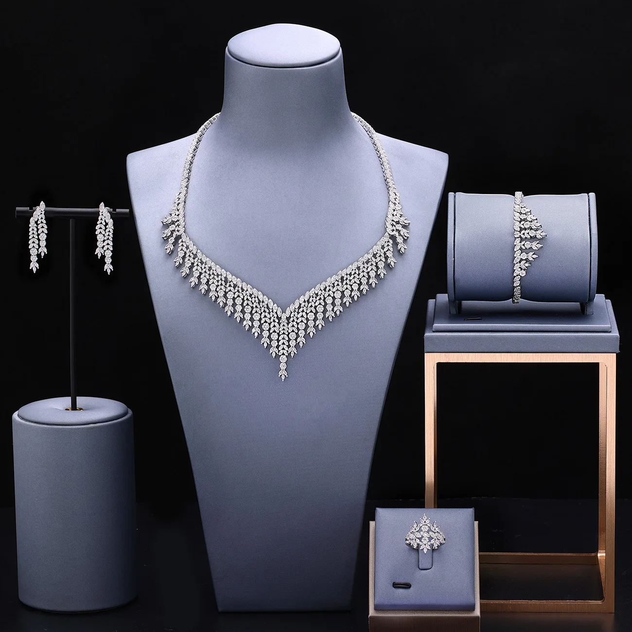 Bridal 4Pcs Tassel Jewelry Set For Women Tassel Necklace Bracelet Earrings Ring Wedding Party Evening Dress Accessories Gift