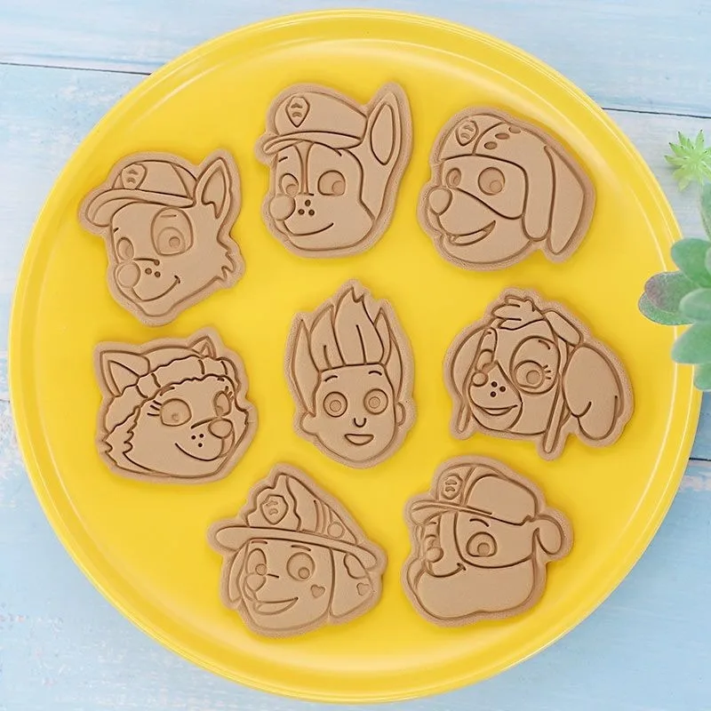 Creative New 8PCS PAW PATROL Cute Cartoon Biscuit Mold DIY Home Baking Tool 3D Stereoscopic Pressing Cookie Compression Molds