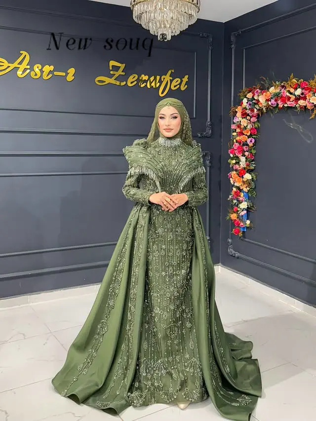 

Зеленые мусульманские вечерние платья для свадебных торжеств с накидками, индивидуальный пошив, Ближний Восток, с высоким воротом, расшитые бисером, из двух частей, для мероприятий и вечеринок