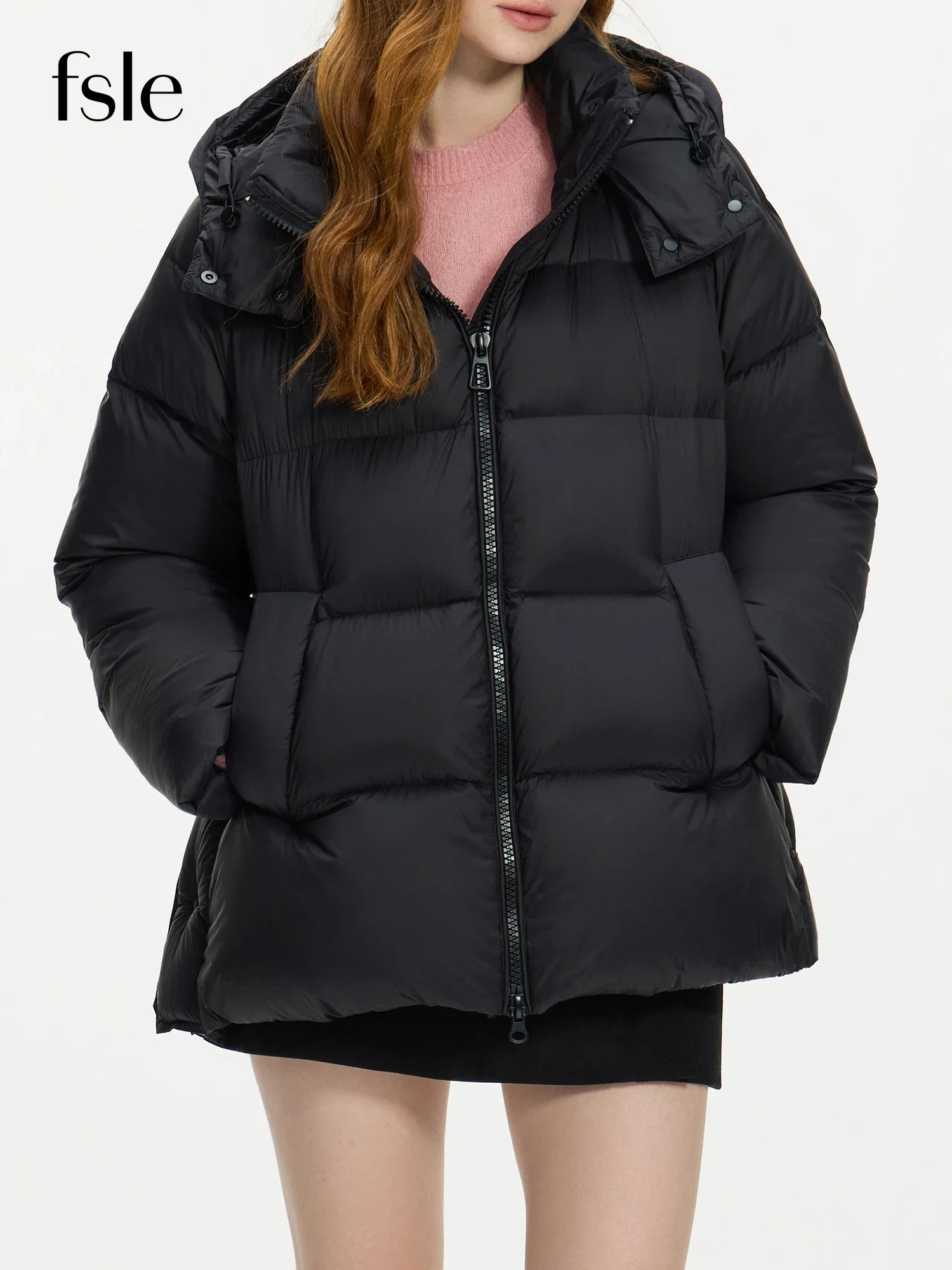 FSLE 189.5G Filling Amount Short Light Solid Color Down Coat For Female 2024 Winter New Design Hooded Warm Down Jacket 24FS14132
