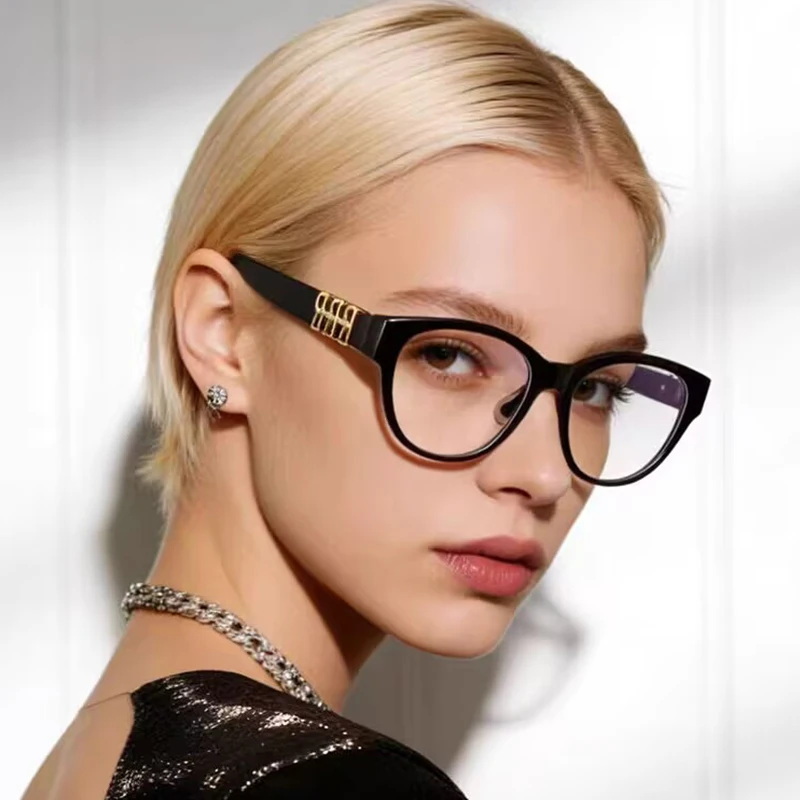 

Retro American Cat-Eye Anti-Blue Light Glasses, High-End Fashion And Simple Glasses Frame TR90 Material Casual Glasses Frame