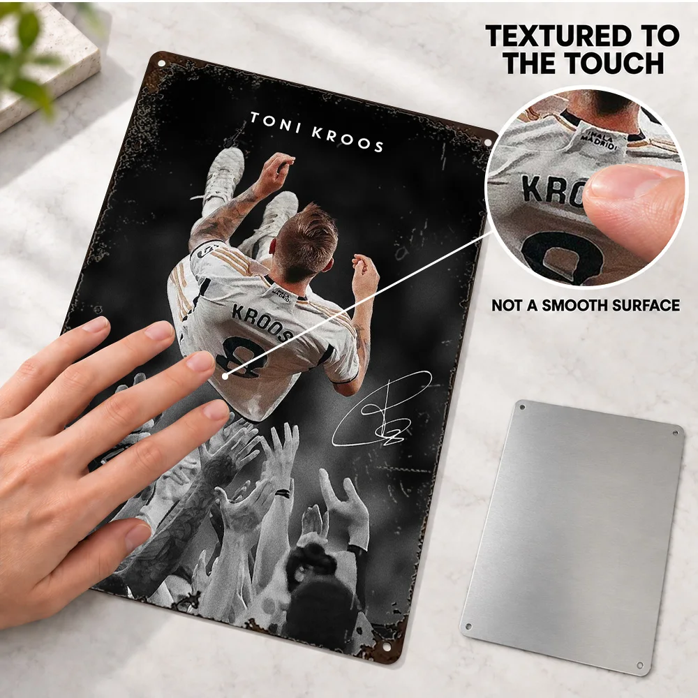 Toni Kroos Textured Metal Poster Personalized Aluminum Sign Selective Color Photography Wall Art For Home Office Soccer Fan Gift
