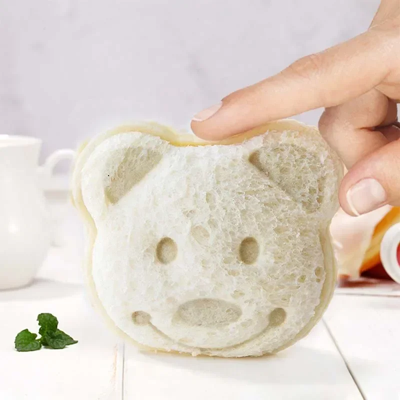 Cute Bear Sandwich Mold Toast Bread Making Cutter Mould Cute Baking Pastry Tools Children Interesting Food Kitchen Accessories