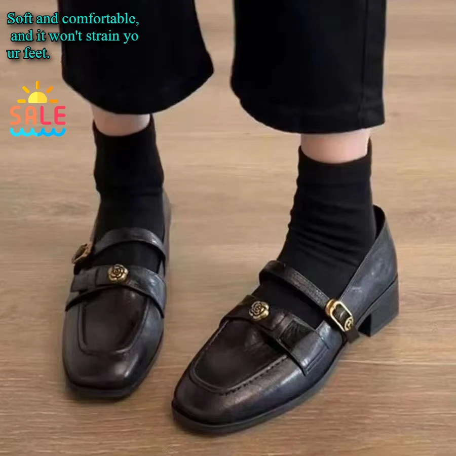 

Women's Black Square Toe Heel Shoes | 3-5cm Mid Heel, One-Strap, Shallow Cut – PU Upper, Rubber Sole, Gold Buckle & Metal Flower