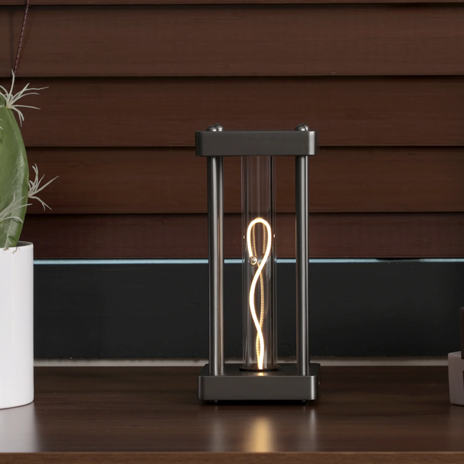 Industrial Vintage Cage Table Lamp Wireless Rechargeable Candle Holder Bedroom Decor