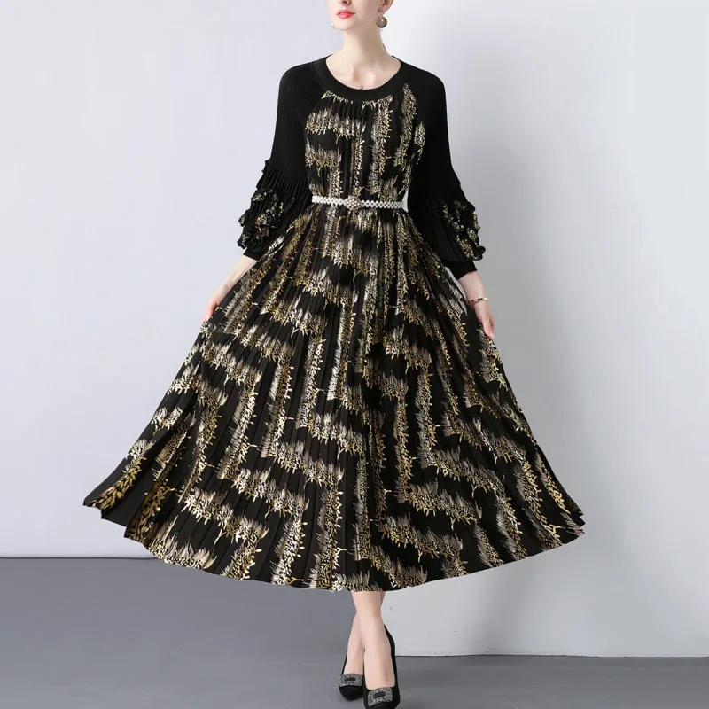 HKSH 秋の新女性ヨーロッパスタイルのハイストリートエレガントな気質ドレスイントレンドプリーツスプレーゴールド大きな裾のドレス HK8277