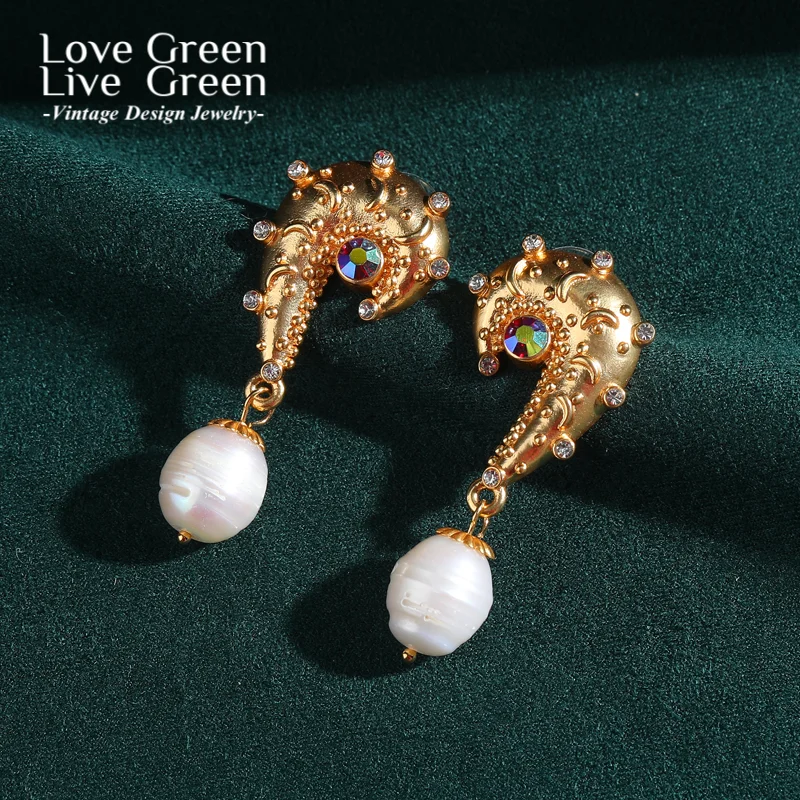 

Vintage Gold Color Freshwater Pearl Earrings Seahorse Luxury Drop Palace For Woman Wedding Jewelry Party Accessories 2025 New