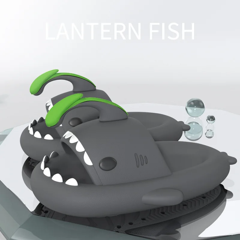 2026 New Couple Shark Slippers Lantern Fish Design Thick Soft Bottom Slides Glow In The Slip Indoor Outdoor Home Beach Sandals