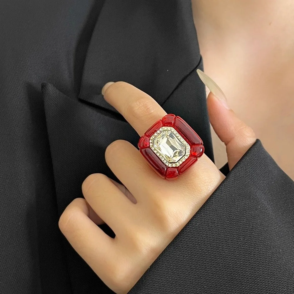 Fashion Colorful Rhinestones Ring Geometric Elegant Jewelry Finger Ring Three-dimensional Square Ring Jewelry Accessories