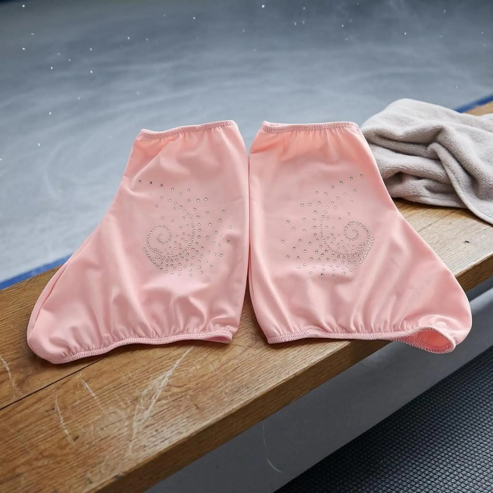 Skating Boot Covers Elastic Nylon Soft Skate Protector Sleeve for Ice Skates Blade and Boots Between Uses