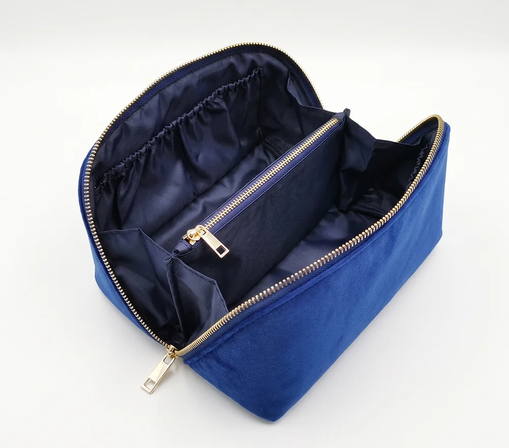 Marineblaue Kosmetiktasche aus Samt mit Imitationsstickerei, Buchstabenmuster und Tiermotiv, großes Fassungsvermögen, für Damen. – Detail 8