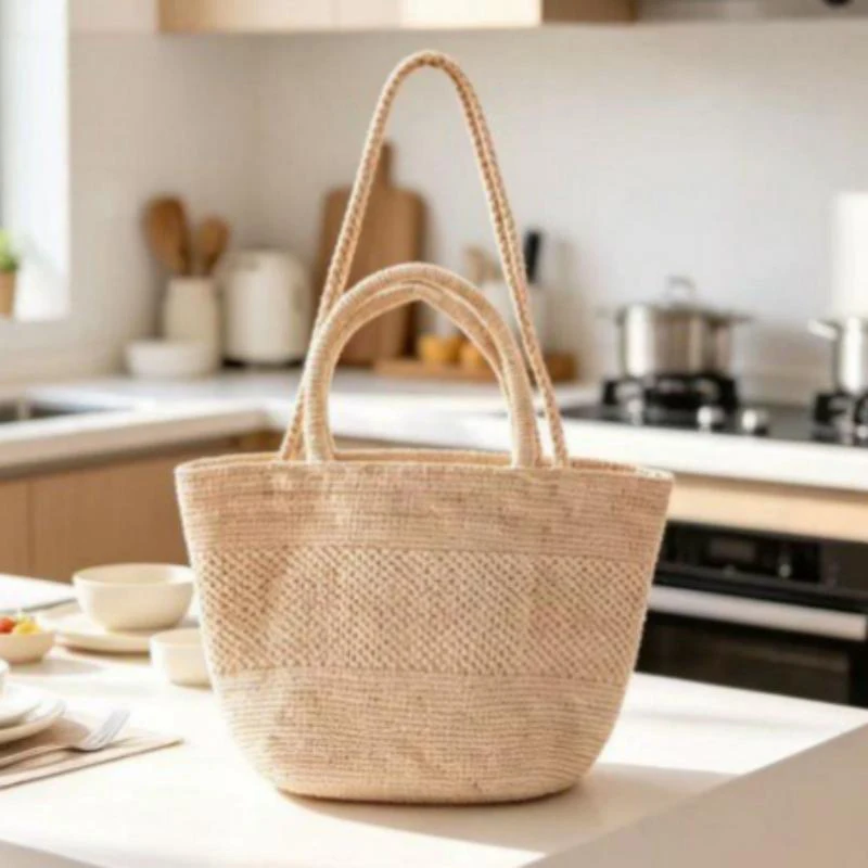 Handgewebte Raffia-Stroh Strandtasche, Leichte Vielseitige Sommer-Umhängetasche für Pendeln und Reisen, Einfarbige Tragetasche – Detail 3