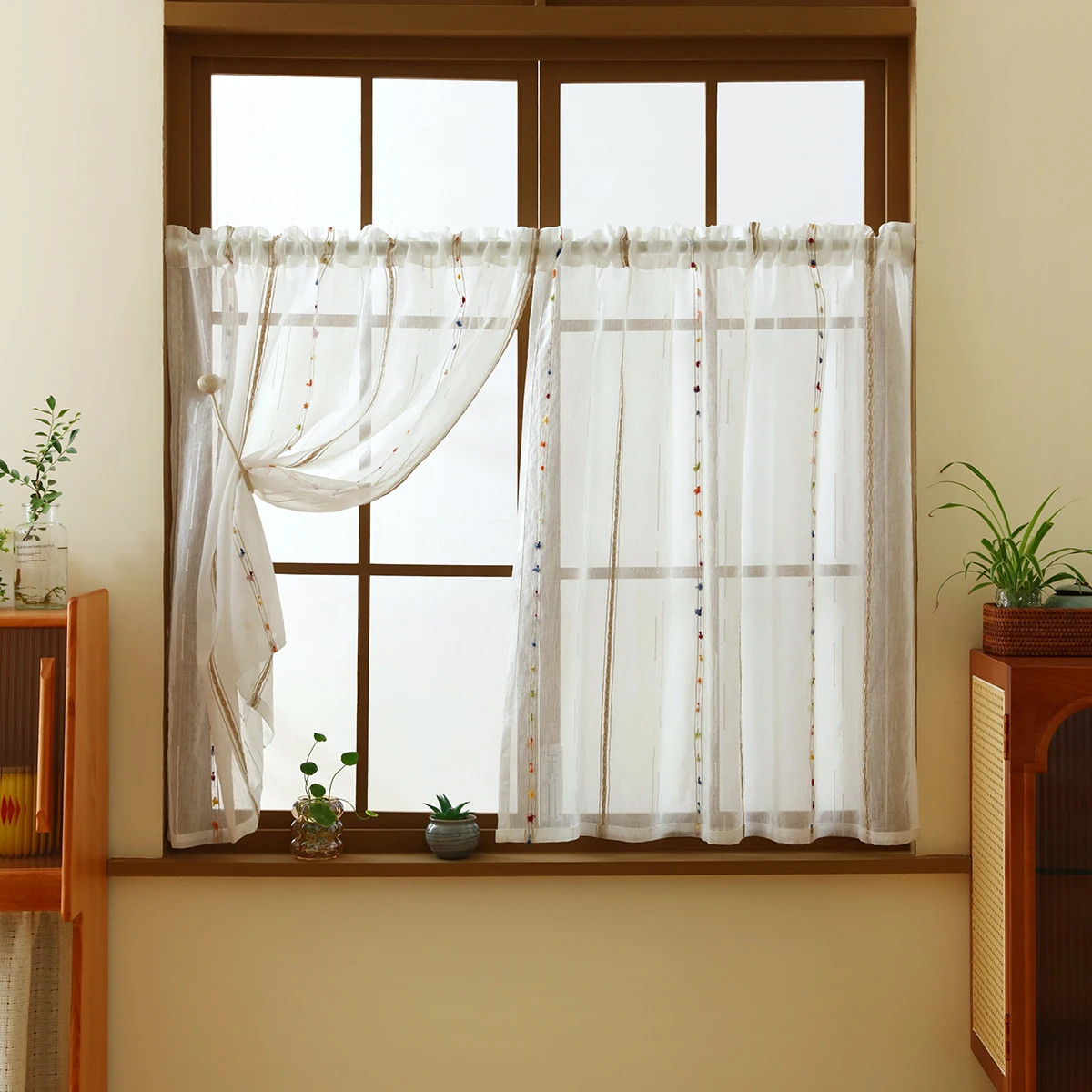 1pc Nordic Style Colorful Stripe Tufted Short Curtain, Rod Pocket, Pom Half Window Curtain for Living Room, Home Decor
