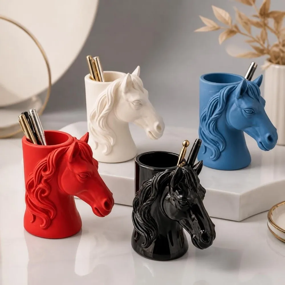 Multifunctional Horse-Shaped Pen Holder 3D Printed Ornaments Storage Box Vase Sculpture Makeup Brush Holder Office Use