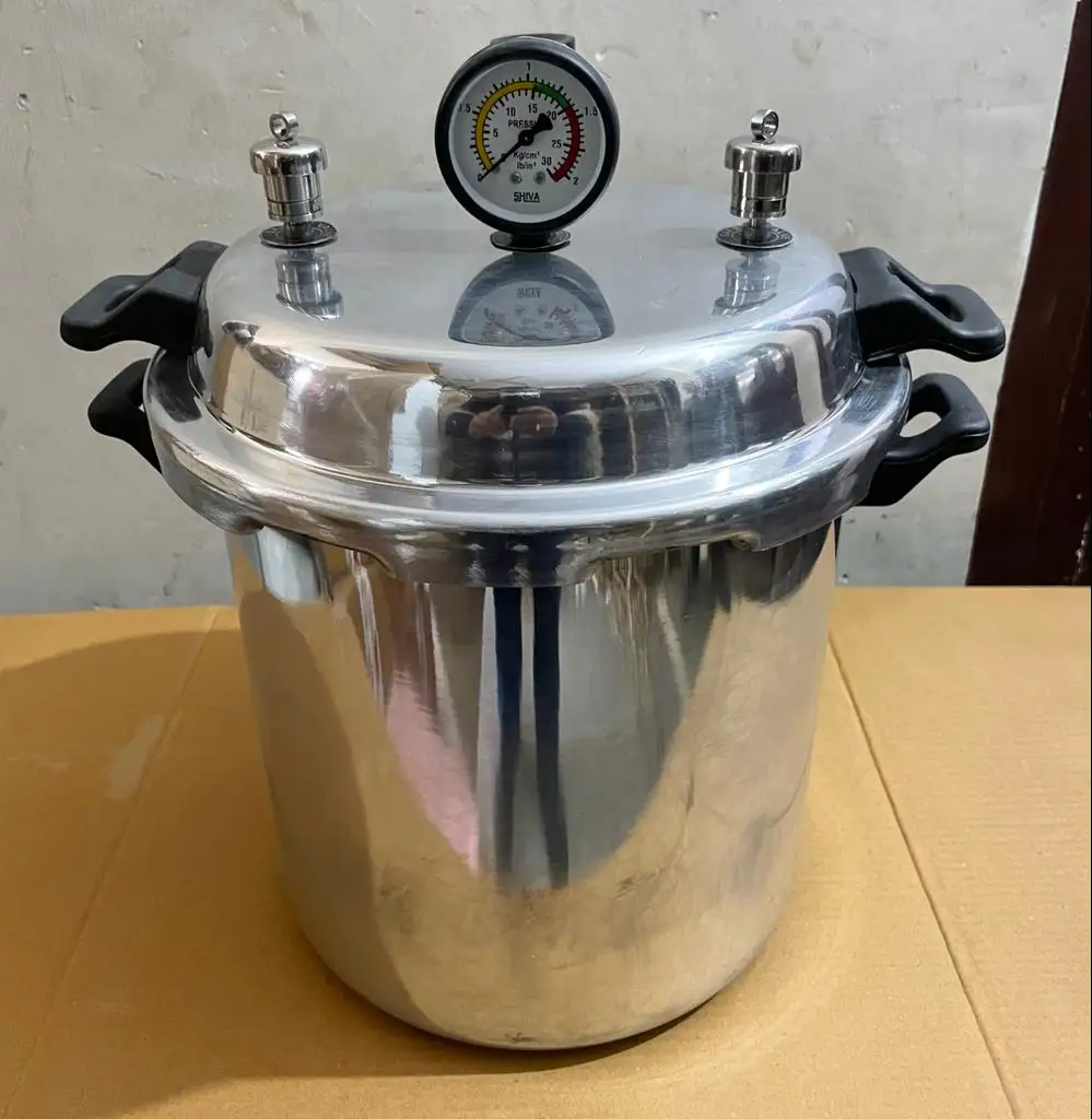 Non Electric Autoclave Portable Pressure Cooker Type Autoclave High Quality Gas Operated Autoclave Portable Steam Sterilizer
