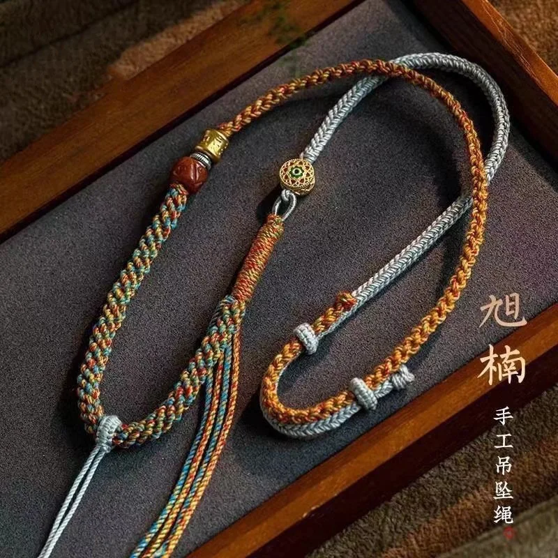 

Tibetan High End Hand Rolled Cotton Pendant Necklace Ethnic Style Tangka Buddha Brand Cultural Toys Beeswax Neck Handmade Lucky