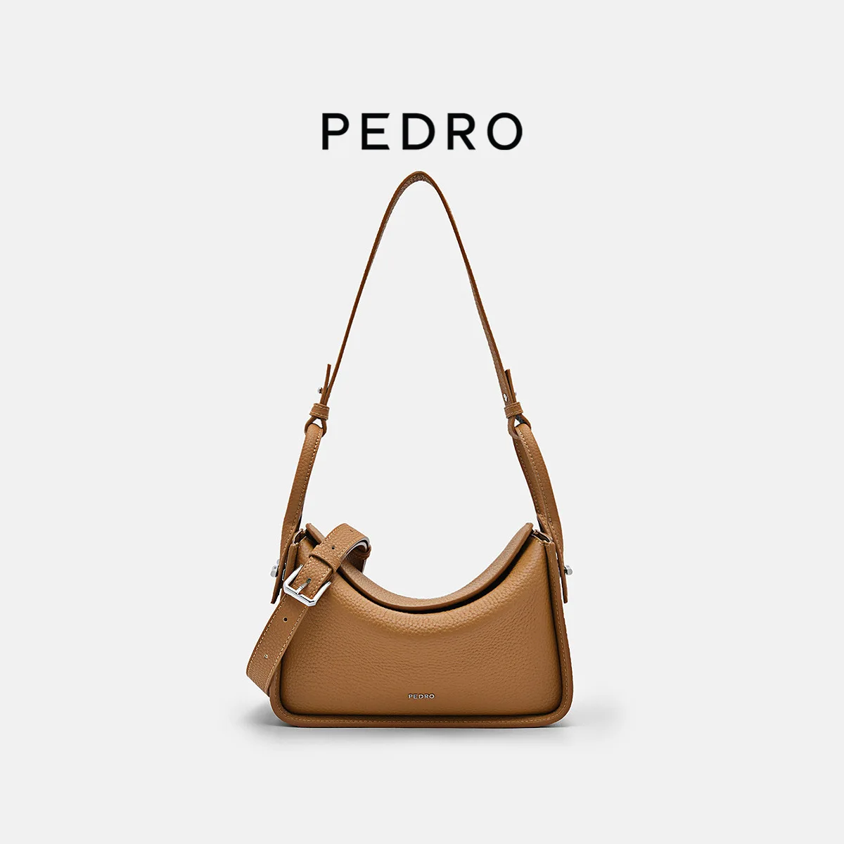 حقيبة كتف مفردة من PEDRO PACK مصنوعة من جلد البقر المتأرجح