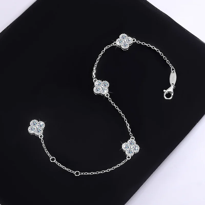 S925 Silver Four Leaf Grass Diamond Bracelet Full D Moissanite Adjustable Chain Wedding Engagement Party Women Birthday Gift