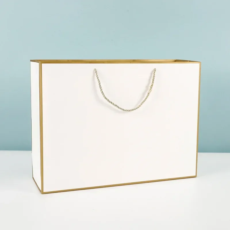 50pcs Wholesale Exquisite Gift bag White cardboard tote shopping bag for Clothing store Cosmetics Paper bag