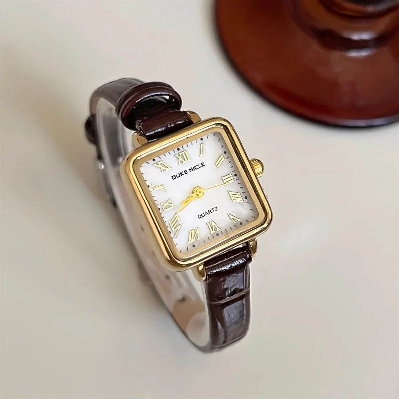 Classic Square Roman Numerals Women's Watch Sapphire Dial Multifunctional Temperament Quartz Women's Watch 2025
