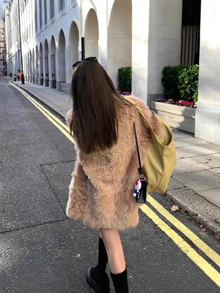 Экологичное пальто из искусственного меха, шерстяное пальто с плюшевым мишкой, длинное свековое корейское пальто для поездок на работу, свободная посадка средней длины