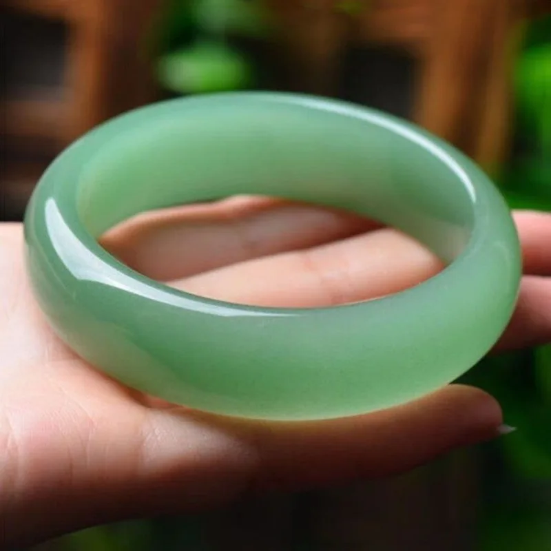 

Dongling Jade Green Bracelet Women's Wide Edition High Quality Bracelet