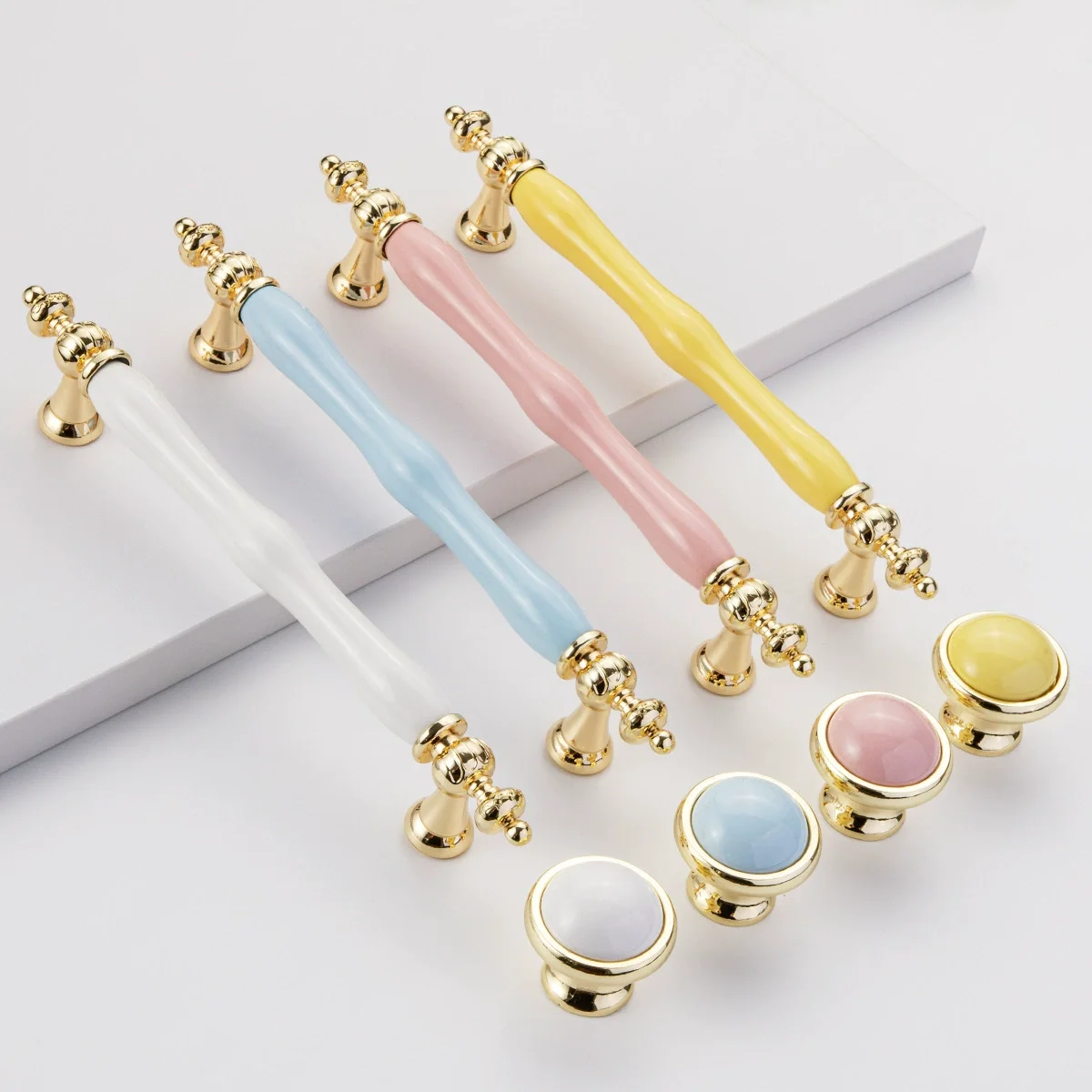 2pcs Light Luxury Ceramic Handle, Children's Room High-end Wardrobe Cabinet Door Drawer Knobs, Modern and Simple Handles