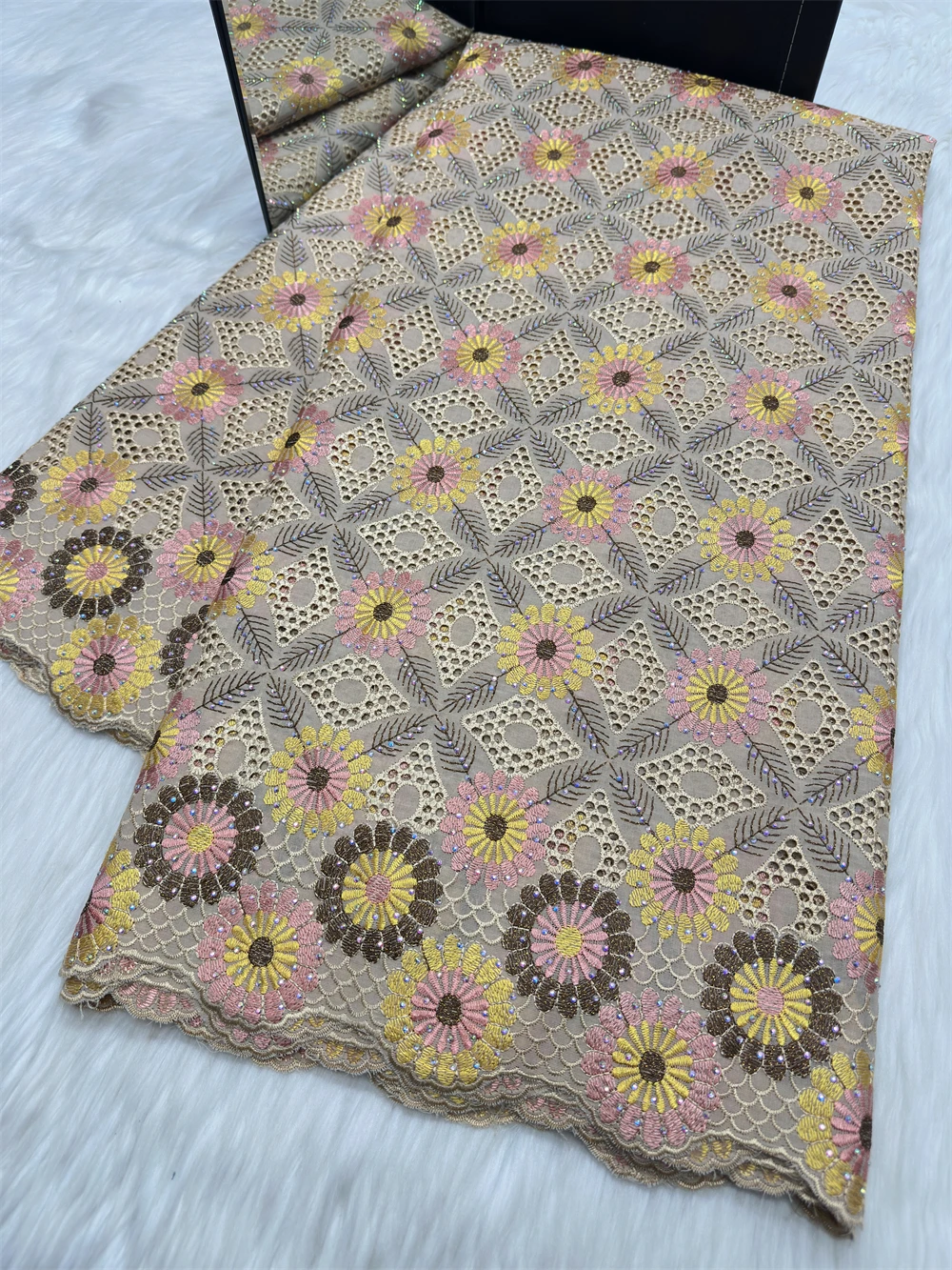 Nigerian Swiss Voile Lace Fabric 3D Flower Applique Stones Super Quality african fabric for women Wedding Dress Fabric 2026