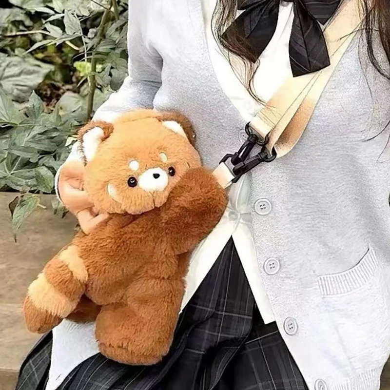Mochila de felpa de Panda rojo, bonita muñeca de peluche, bandolera de piel suave para mujer, para acampar, viajar, fiesta, regalo de cumpleaños femenino