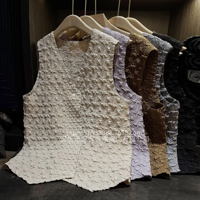

Miyake Pleated Vest 2025 Niche Pressed Pleated Single-breasted Vest Jacket Fall and Winter New Thin and Versatile Tops Clothing