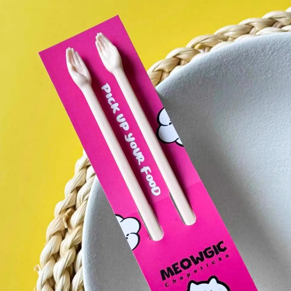 Bacchette divertenti a forma di palma 1/3/5 paia Bacchette giapponesi antiscivolo Noodle Sushi Food Chop Stick Stoviglie da cucina riutilizzabili